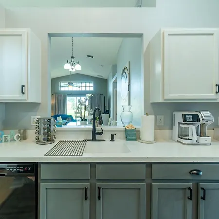 Luxurious Lakeview Retreat - 4Bd 2Ba - Sleeps 9 Bradenton Exterior photo